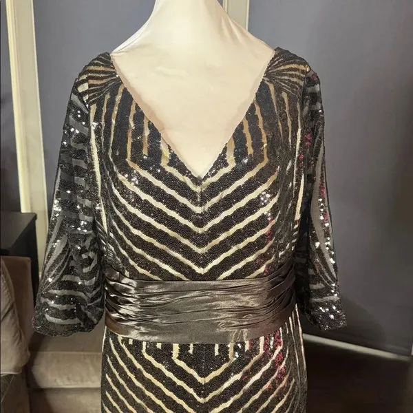 Women’s Black Sequined Full Length Prom Party Dress 3/4 Sleeve Train Size 12 - Image 3