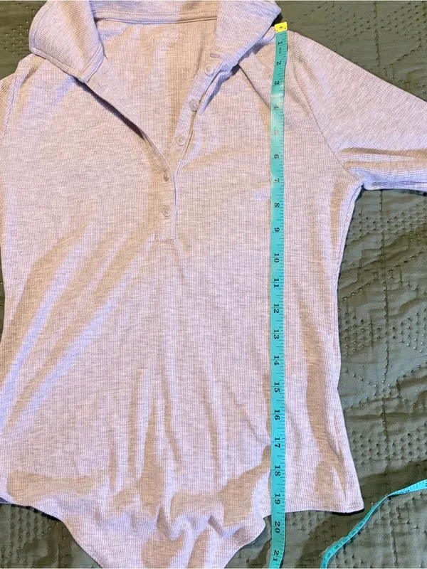 American Eagle Long Sleeve Henley Bodysuit Medium Grey Ribbed - Image 6