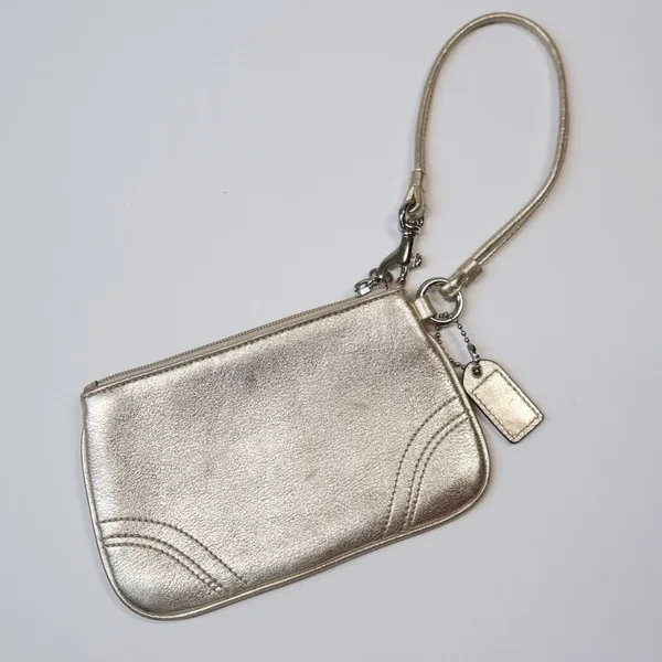 Coach Vintage Y2K Champagne Gold Leather Wristlet Metallic Mini Bag Minimalist - Image 3