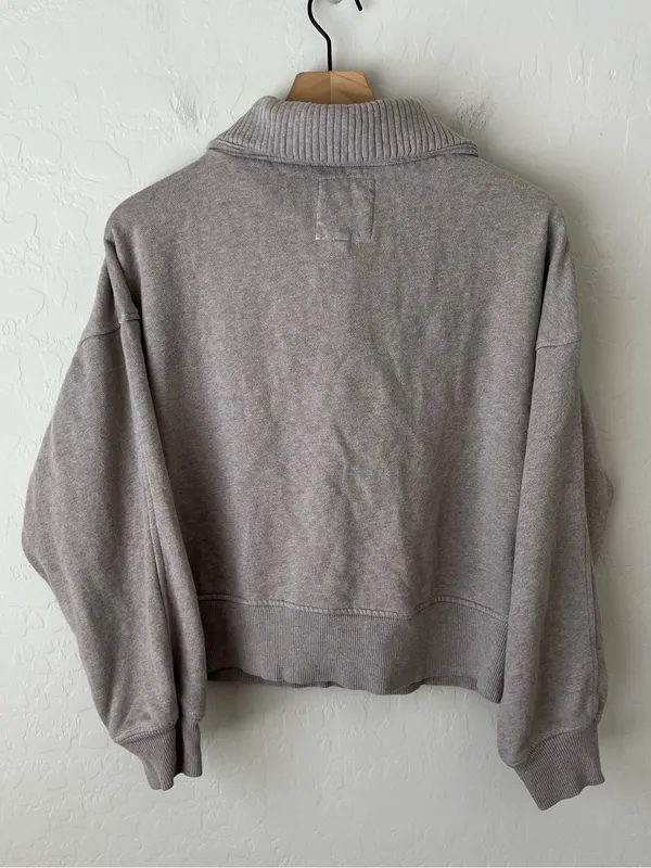Aerie Best Button Sweatshirt Oversized Pullover Heathered Taupe Size Small - Image 3