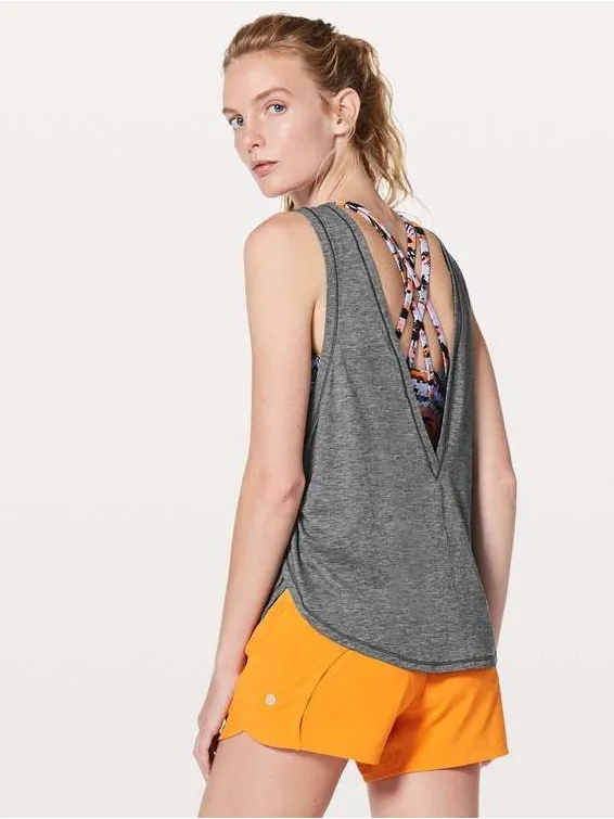 Lululemon Women’s Victory Lap Tank Top in Heathered Black 10 - Image 2