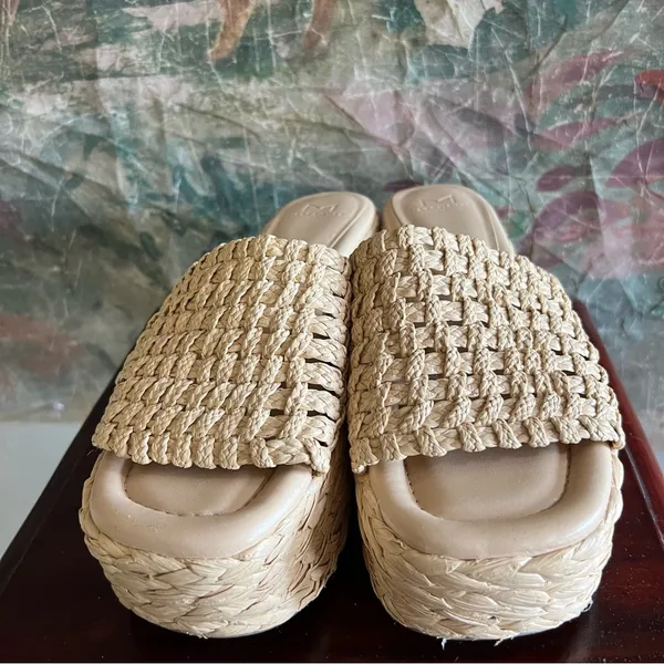Women's Priya Slip On Espadrille Platform Wedge Sandals size 9 - Image 3
