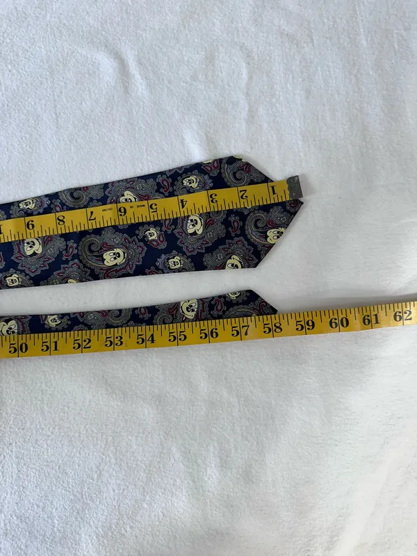 Disney Mickey Mouse Tie vintage Blue Paisley Neck Tie Silk Office Vacation. - Image 9