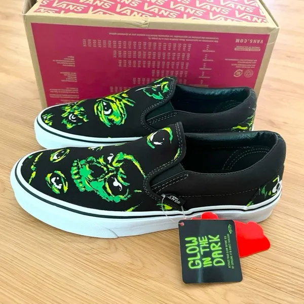 Vans Classic Slip-On 'Eyes In The Dark' Women 8.0 US - Image 5