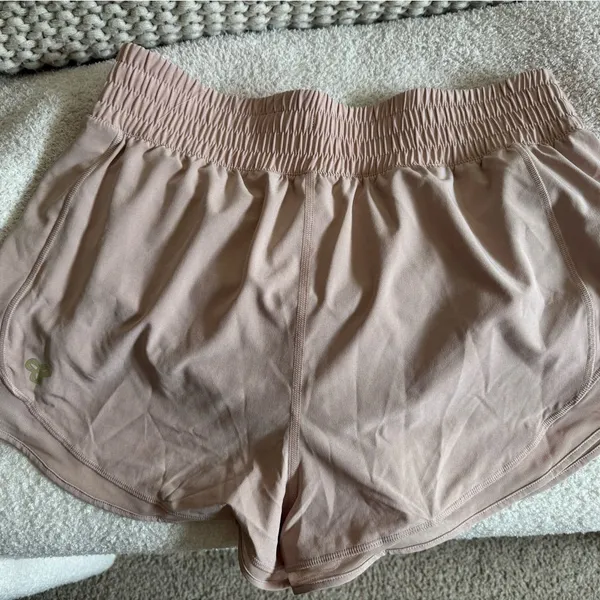 Aritzia Women's Athletic Shorts in Light Brown - Image 2