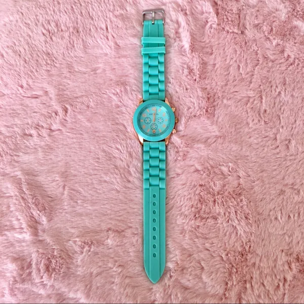 Mint & Gold Watch - Image 2