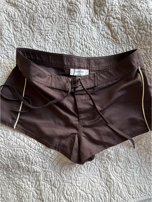 Glassons Brown Shorts - Image 3