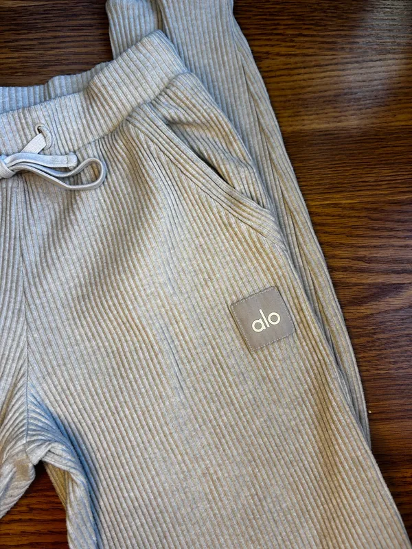 Muse Sweatpants Alo Yoga - Image 3