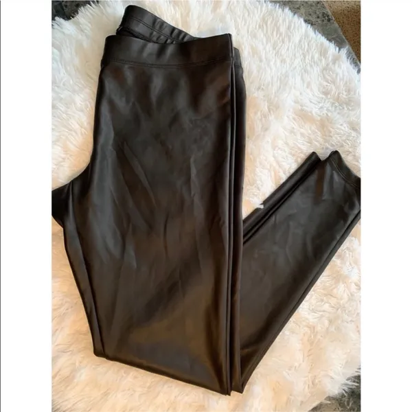 Express faux leather black leggings Sz L - Image 9