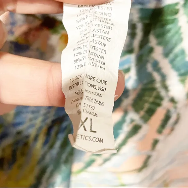 Fabletics Size XL Peach Palm Tropical Print‎ Latrice Athletic Shorts - Image 4