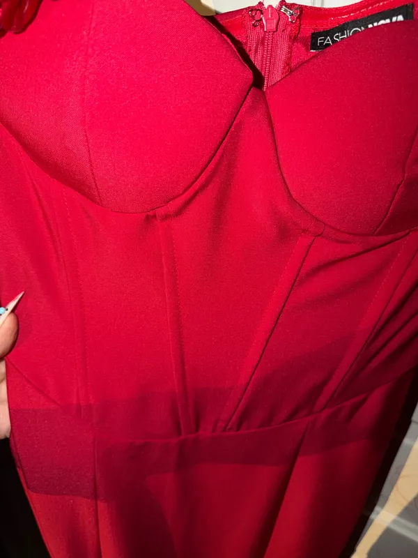 FashioNova Sexy Valentine Red Mermaid Dress - Image 5