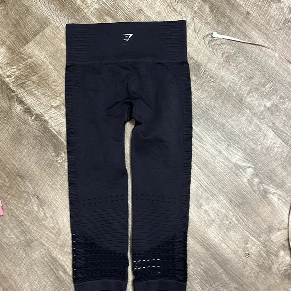 Gymshark NWOT black leggings‎ excellent condition - Image 3