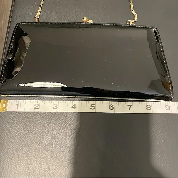 NWOT•Evening Bag•Clutch•Faux Black Patent Leather•Vintage Style Kiss Lock •Chain - Image 8