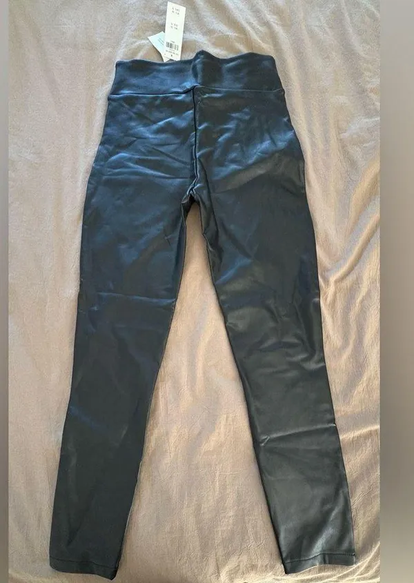 Abercrombie & Fitch Black Leather Leggings - Image 3