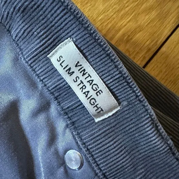 J. Crew vintage slim straight gray corduroy pants 29 women’s - Image 8