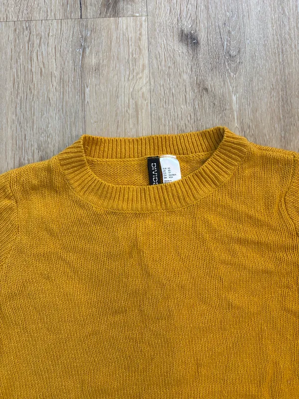 H&M Divided Mustard Yellow Crewneck Sweater - Image 3