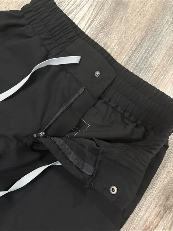 Figs Limited Edition Black Tilpa High Rise Scrub Pants - Image 5