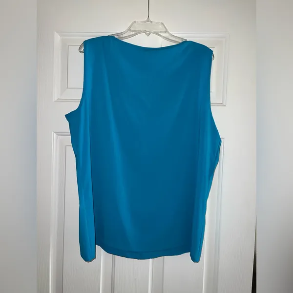 Calvin Klein Top Size Large - Image 2