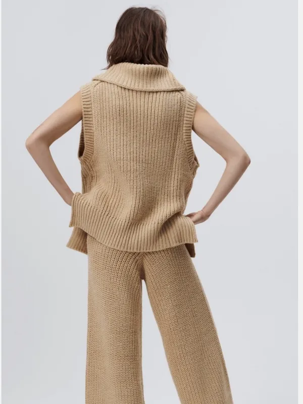 Zara Knit High Collar Vest - Image 2