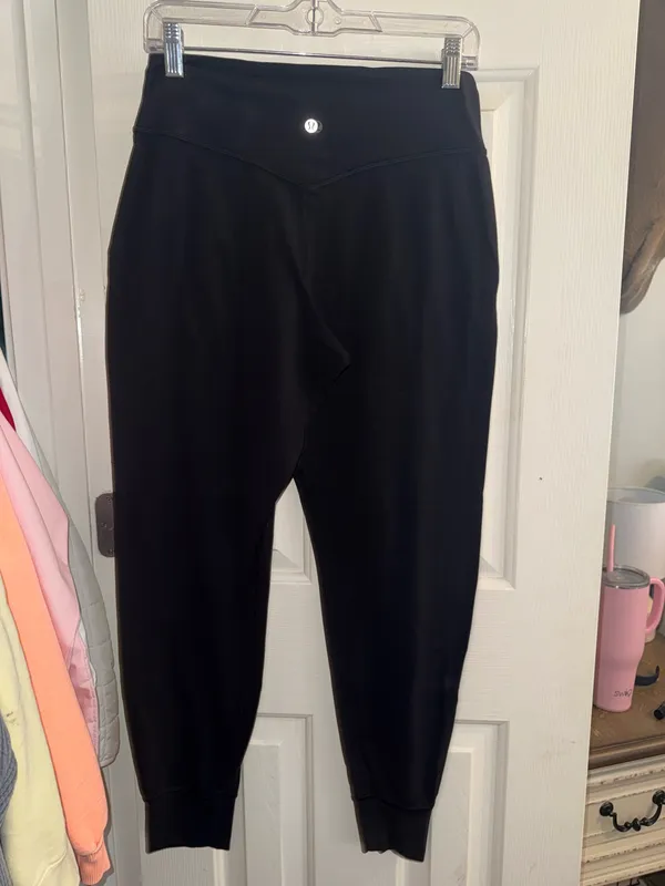 Lululemon Joggers Align High-Rise - Image 2