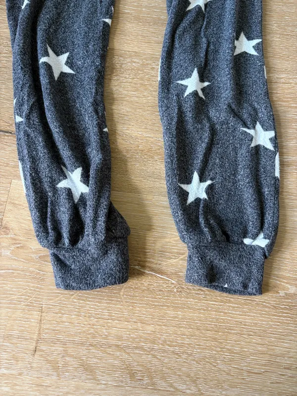 Star Long Sleeve and Joggers Matching Pajama Set - Image 5