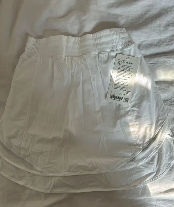 Lululemon Hotty Hot Skirt - Image 2