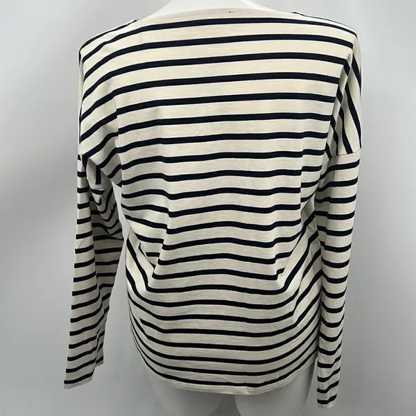 J Crew striped embroidered lips long sleeve oversized top - Image 4