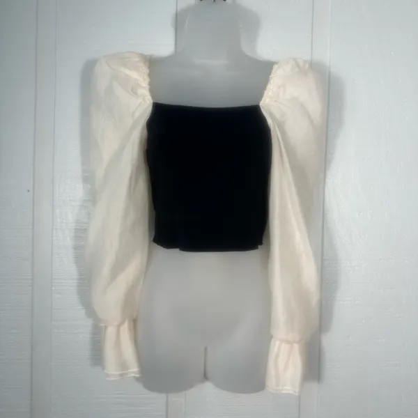 Miou Muse Eloise Black and Ivory Top Size Large EUC - Image 3