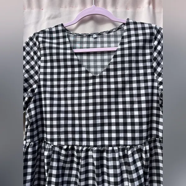 Elegant Black and White Checkered Midi Dress - Image 5