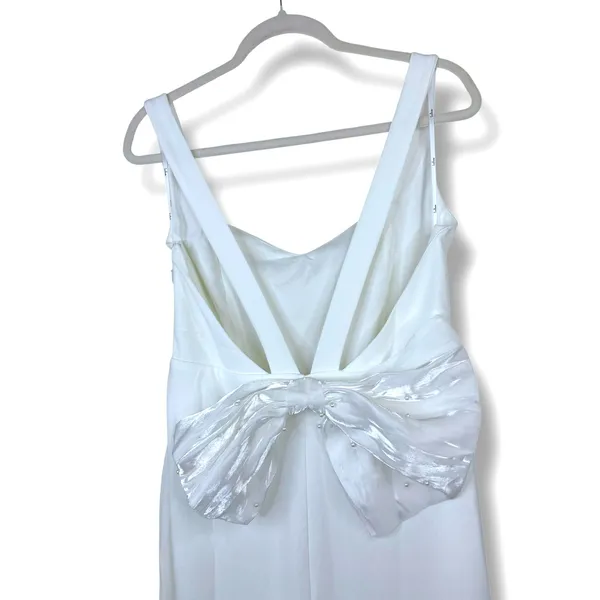 NEW Lulus Romantic Glow White Backless Pearl Bow Wedding Gown Maxi Dress XL - Image 10