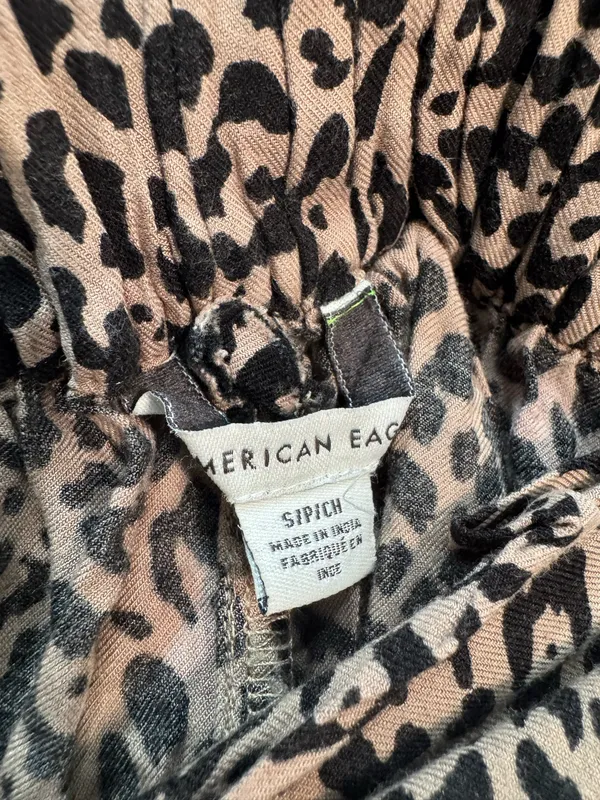 American Eagle Leopard Tie Waist Casual Pants Size S EUC - Image 5