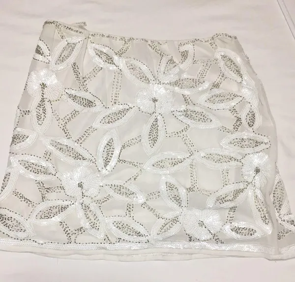 Verty • White Sequin Floral Skirt Large - Image 15