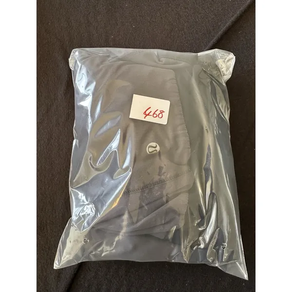 Lululemon Gray Blackish Size 6‎ Athletic Jacket missing zipper - Image 6