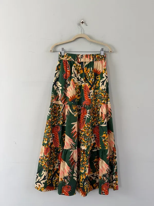 NWT‎ Pearl Pagoda Monarch Butterfly Green Tiered Cottagecore Maxi Skirt - Image 3