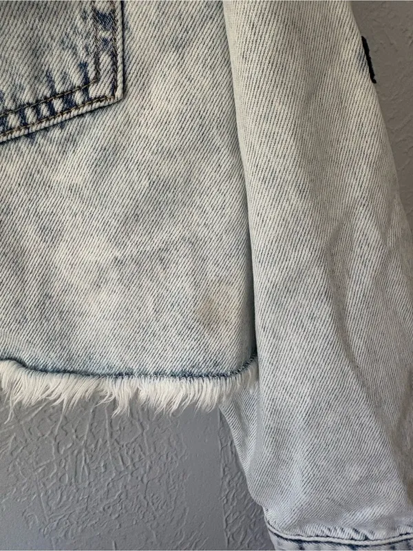 Hype & Vice West Virginia WVU Cropped Denim Jean Jacket XL NWT Damaged New Game - Image 8