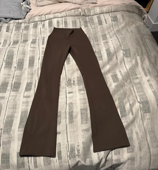 Alo Yoga Leggings (xs) - Image 3