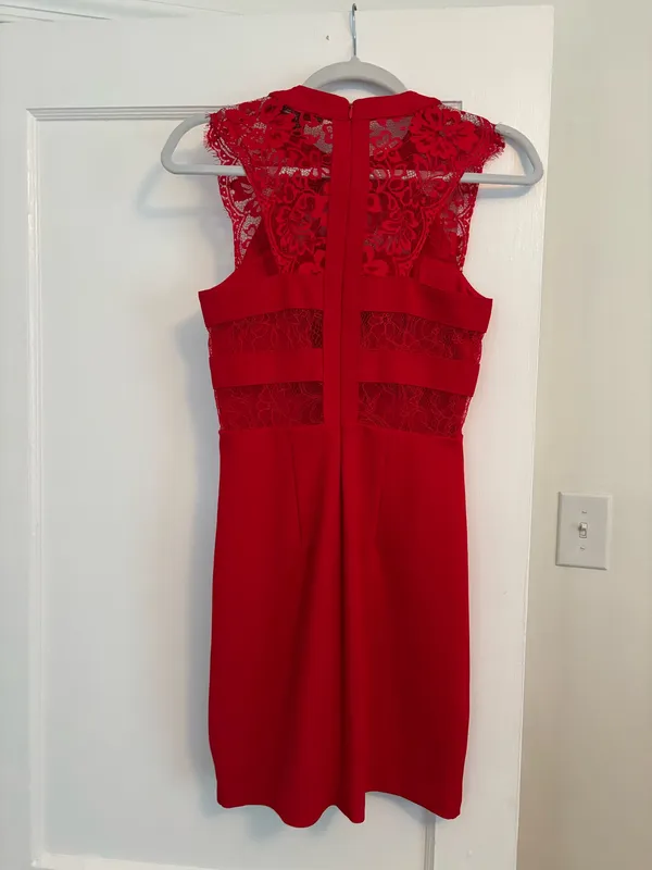 Red dress - Image 2