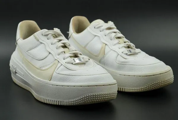 Nike AF1 PLT.AF.ORM Summit Triple White Sneaker DJ9946-100 Air Force 1 Women 9.5 - Image 5