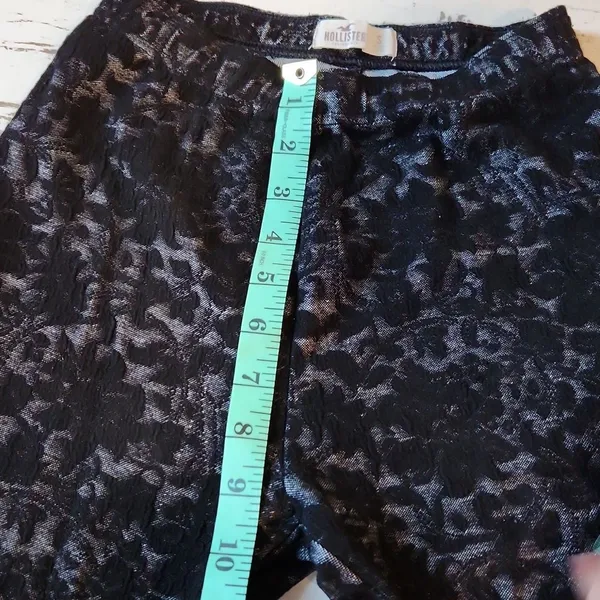 Hollister -177 floral lace leggings Small‎ - Image 5