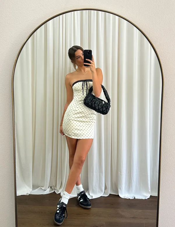 Isabelle’S Cabinet Dress Size Medium!!! - Image 3