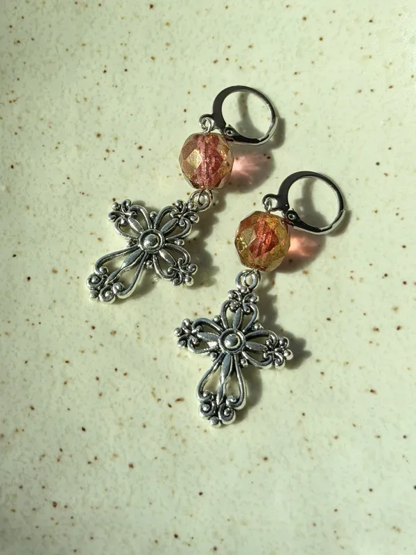Handmade vintage antique goth cross earrings✝️ - Image 4