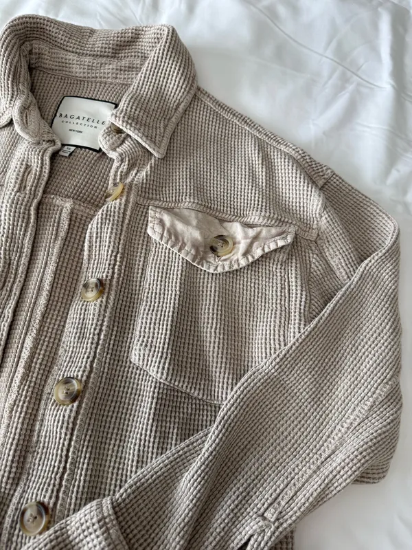 Bagatelle Beige Waffle Knit Cropped Shacket - Image 3