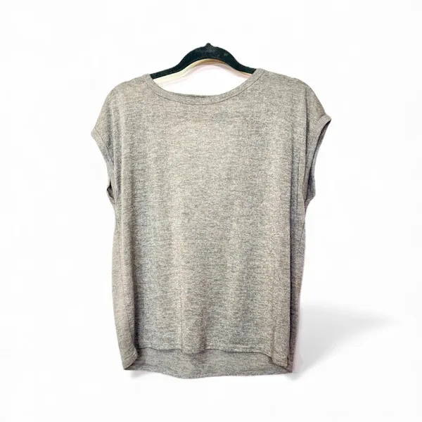 Forever 21 Heather Gray Sleeveless Blouse Sz S Cut Out Back (Or Front) - Image 2