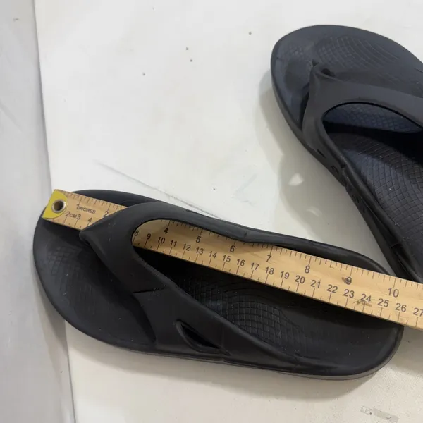 OOFOS Ooriginal Recovery Black Sandals Thong Flip Flops Women's Size 9 Men's 7 - Image 14