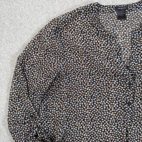 Ann Taylor Sheer Blouse Women's Large Black Geometric Print Long Sleeve V-Neck - Image 3