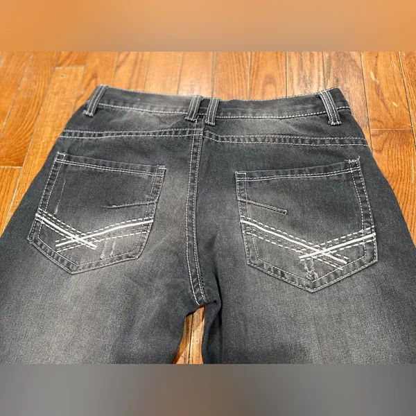 Classic Black Straight Leg Jeans for Women - Image 5