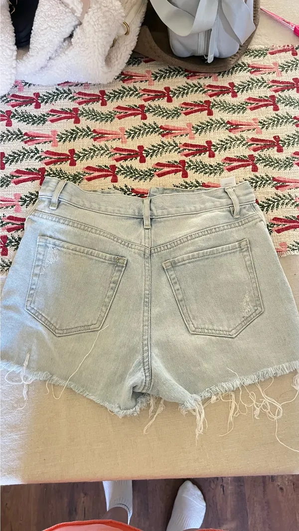 Pacsun Ultra High Rise denim shorts Size 24 - Image 3