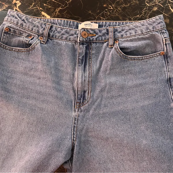 Forever 21 Light Blue High-Rise Wide Leg Jeans - Image 5