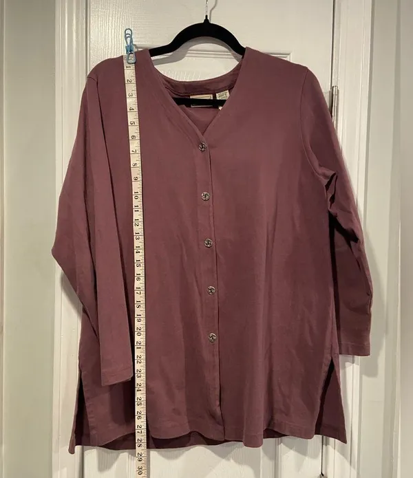 L.L. Bean Size MP Plum V Neck Silver Button Long Sleeve Soft Cotton Cardigan - Image 9