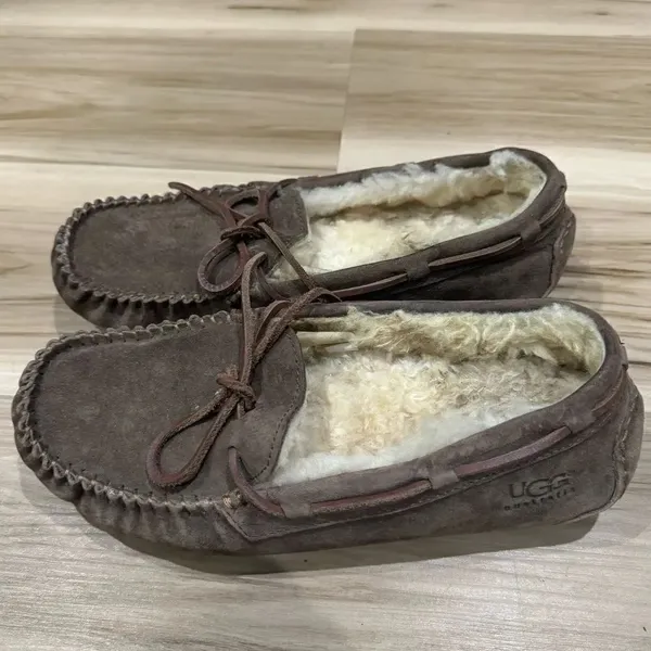 Ugg Australia Brown and Tan Slippers Women’s 8 - Image 2